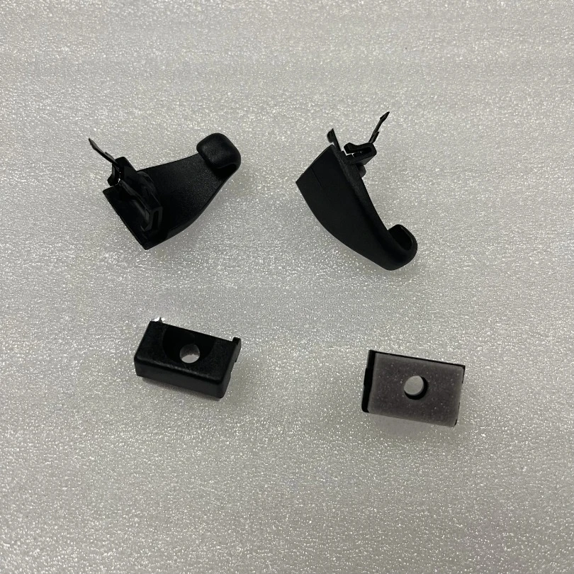 1pc pre Volkswagen R36 Zadný slnečný háčik Magotan R36 Zadné dvere záclony Háčik originál