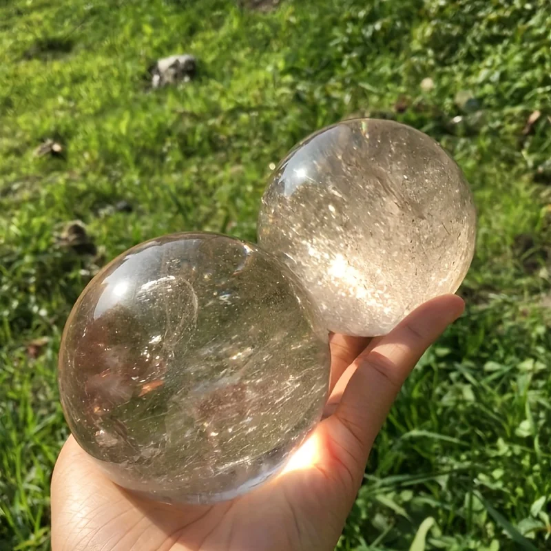 1PC Prírodná dúha Smoky Quartz Sphere Ball Ozdoby, leštená masáž, magické veštenie domova, loptový darček