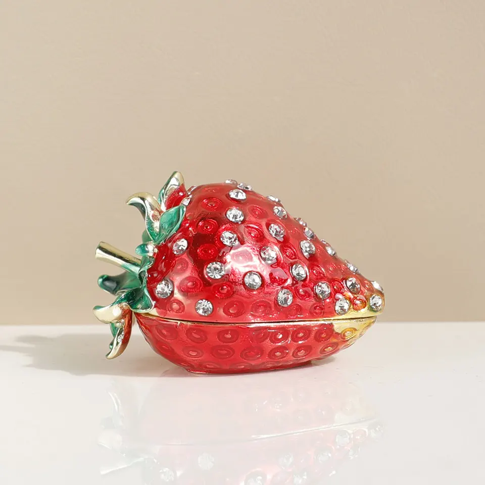 1pc Red Strawberry Ring Storage Box Hinged Cleket Box pre dievčatá, ručne vyrábané krabičky Red Strawberry Droby zdobené pre ženy