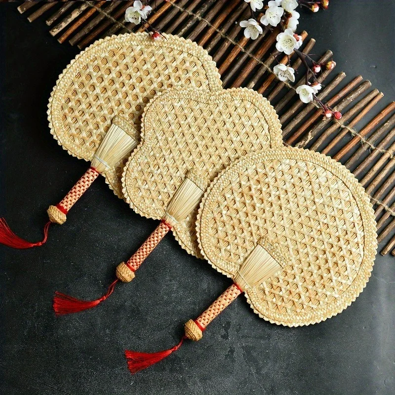 1pc ručne vyrábaný slamený ventilátor tkaného veľkého ventilátora Cattail Fors On Chinese Straw Fan Slaw Tkan
