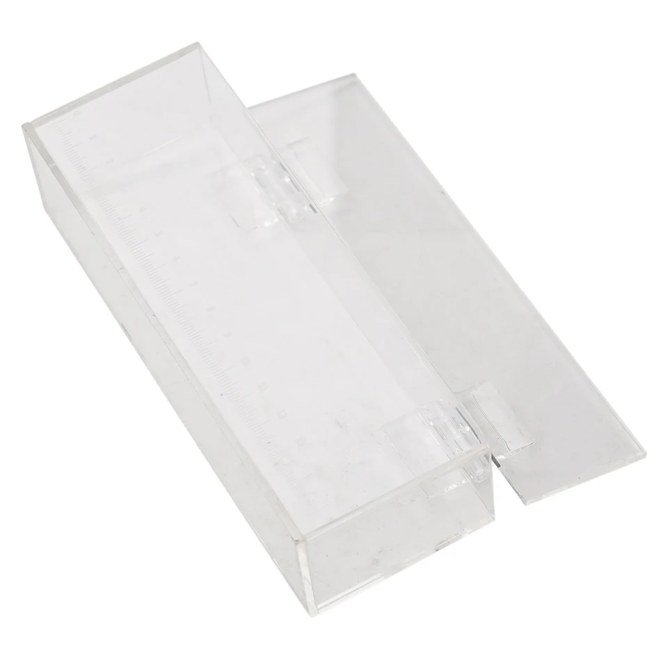 1PC Ryb Preseing Box Acryl Izolation Box Aquarium Chovateľ čírych rybích nádrží Vyliahnutie inkubátora Fish House for Bitterling Gobies
