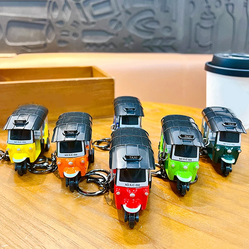 1pc trojkolesový motocykel hračky Tricy cleccle retro simulačný model Keychain dieCast Autorickshaw Car Model Hračky pre deti pre deti