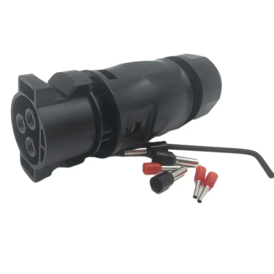 1pc vodotesný 3p IP68 LY01 LY01 Invertory pripojenia konektorov v sérii Solar AC fotovoltaic Connector Inverter