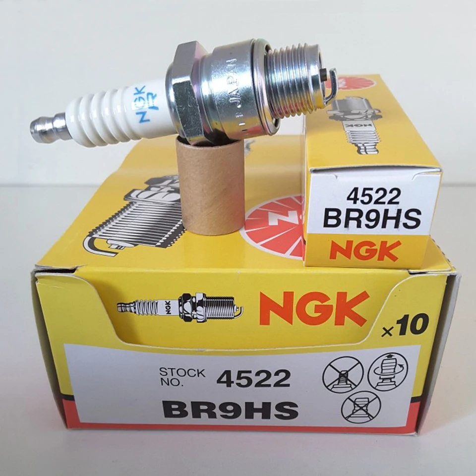 1pc Zapaľovacia sviečka BR9HS 4522 pre námornú loď Kawasaki H1 H2 S1 S2 S F11 A7 F7 KH250 KH500