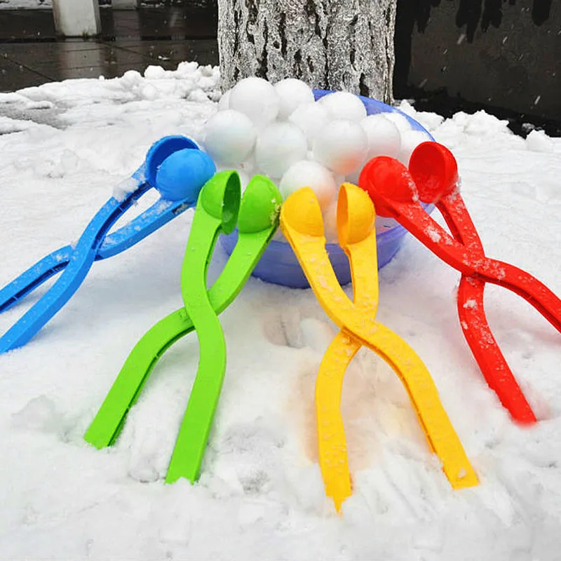 1pc zimná snehová guľa Sneh Sneh Mold Tool Tool Sneh Ball Maker Funny Compaktné snehové gule bojovať vonku športové snehové lopty hračky náhodná farba
