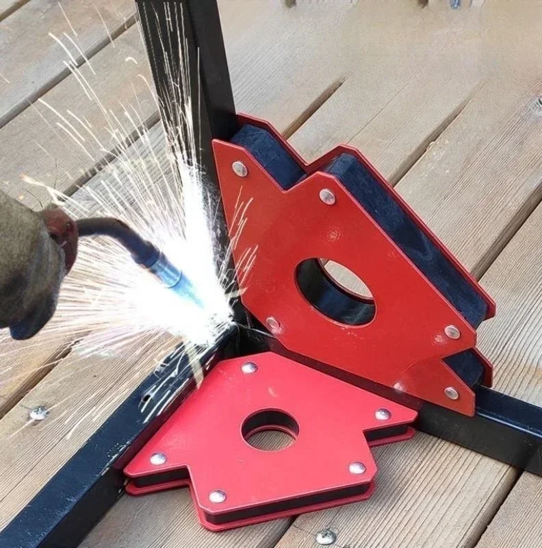 1pcs Mini 9lbs Zváranie magnetického držiaka Silný magnet 3 Uhlová šípka polohovača viacerých náradia Locator Power Spájkovacia lokalizácia
