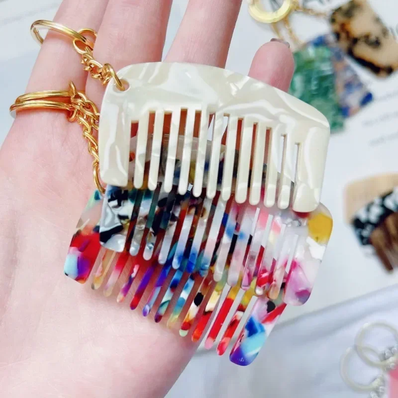 1pcs mini acetát hrebeň Keyring prenosné cestovné vlasové hrebeň Keychain leopard tlač styling vlasov pre ženy Dievčatá roztomilý prívesok
