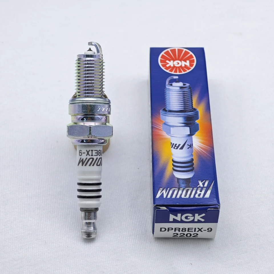 1pcs Originálny motocykel NGK Iridium Zapaľovacia sviečka DPR8EIX-9 2202 Upgrade DPR8Z DPR8EA-9