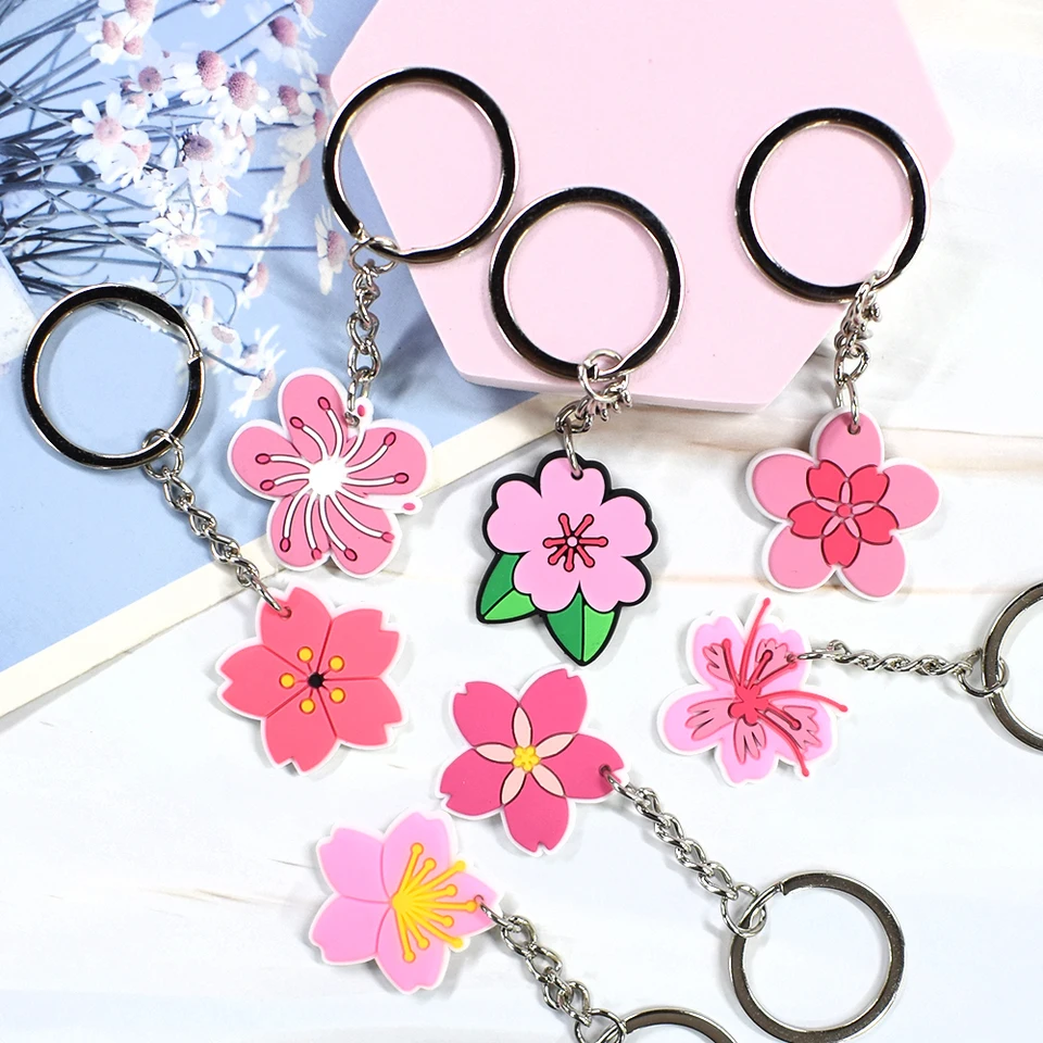 1pcs PVC Spring Flowers Keychain Pink Peach Blossom Keychain čerešňové kvety Kľúčový držiteľ vhodný pre darčeky pre dospelých automobilov