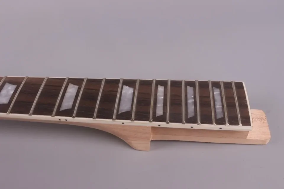 1set elektrická gitarová súprava Rosewood Fretboard Flow It Inlay Set inlay v štýle 22 Fret Neck 24,75 palca nedokončený projekt