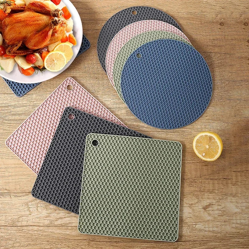 2/4ks Honeycomb Nezlôžkový hrniec stolný rohož prestieranie kuchynské príslušenstvo Multifunkčné tepelne odolné voči silikónovým rohožovým nápojom Coasters Coasters