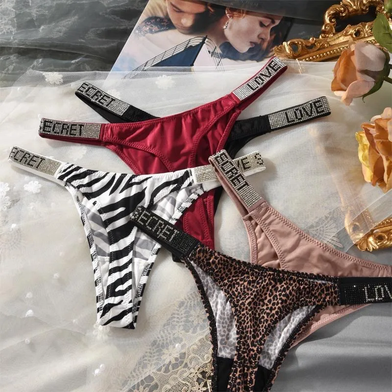2 balenie nových sexy nohavičiek Dámske dámske kamienky Diamond THONG THONG THONG Nízky pás krátky pásy