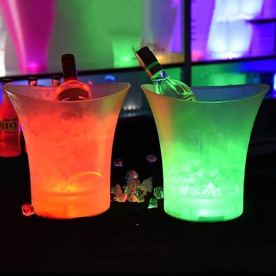 2 ks/časť 5L Nové vodotesné plastové plastové LED ľadové vedro LED LIGH -UP LED šampanské pivo bary bary nočné párty bary nočné kluby