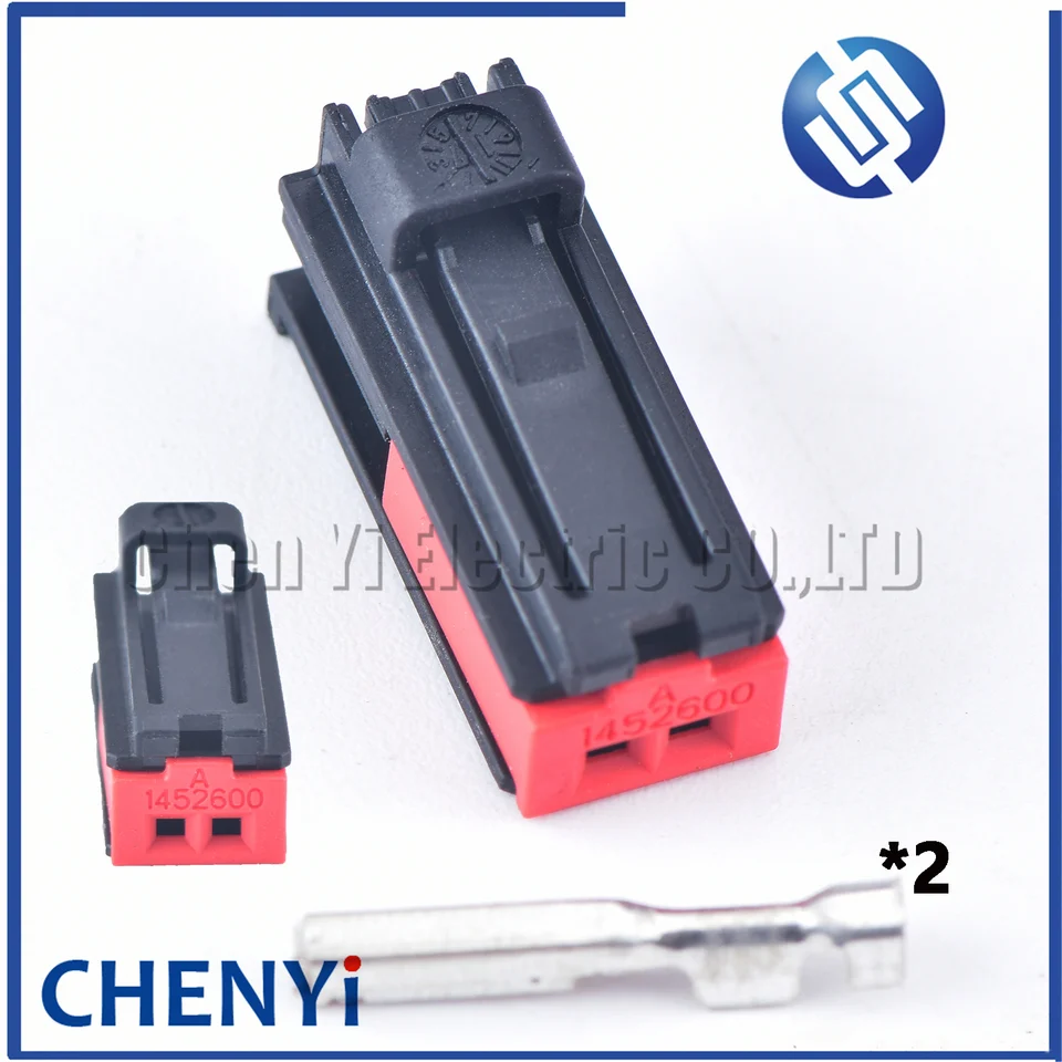 2 Pin 0,6 Séria ženského automobilového káblového zväzku Uzatvorená zásuvka elektrického drôtu s terminálmi 1452599-1 1452600