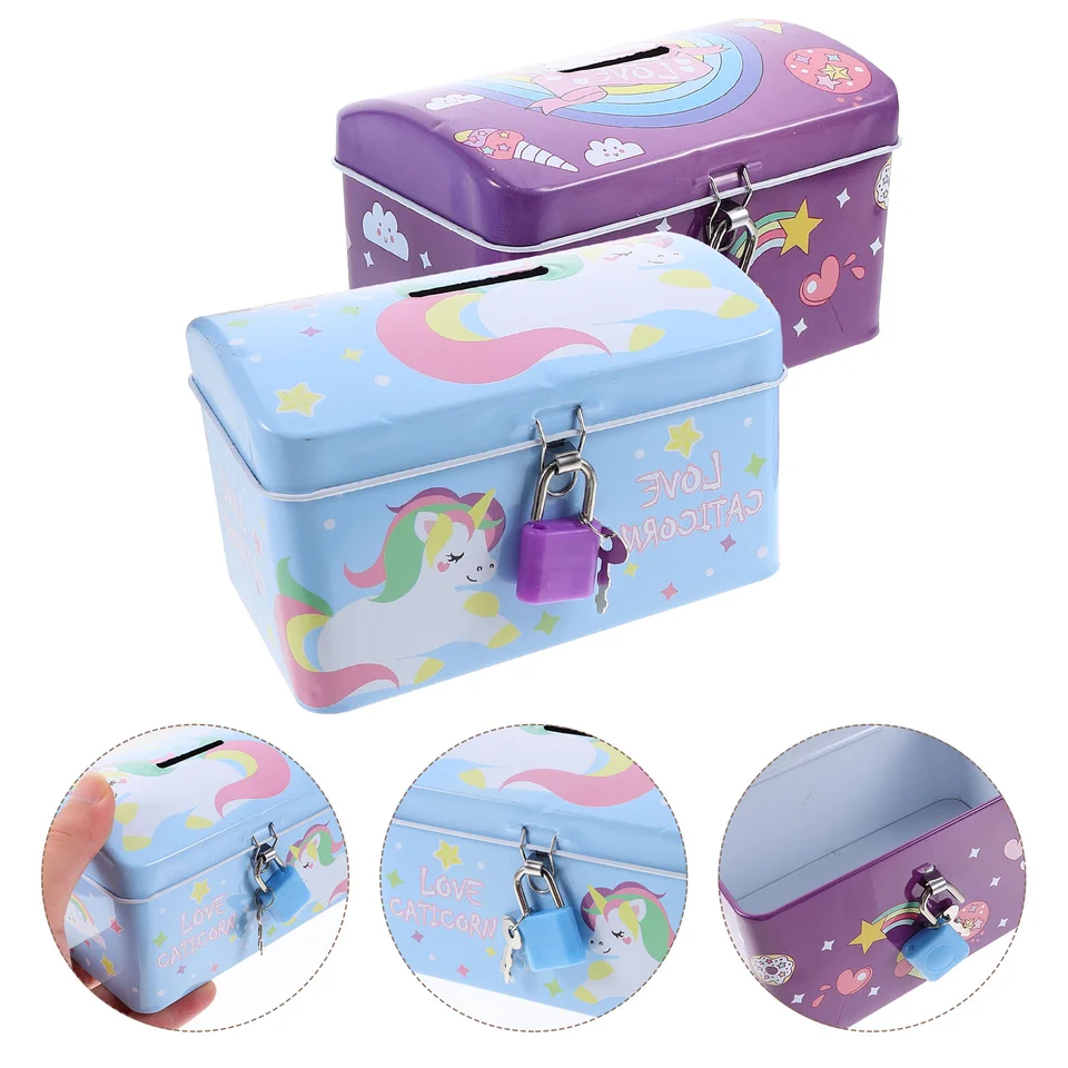 2 počítače Unicorn Piggy Bank zdobia karikatúru šetrenia so zámkovým hrncom pamiatok