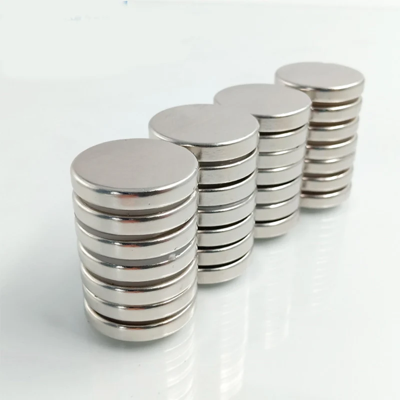 2 ~ 50ks 20x5 mmneodyme mmneodyme magnetu N52 Magnet Neodymium Malé okrúhle magnety super silné vzácne zemské magnetové chladnička Iman Silné noodymium