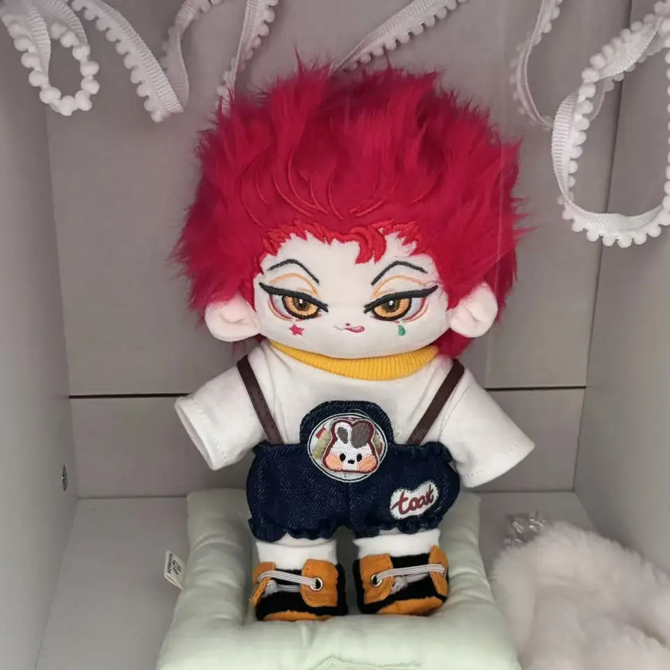 20 cm hisoka anime atribút cosplay plyšová bavlnená bábika plnená telom šaty oblečenie plyšové vankúš