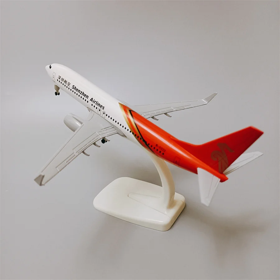 20 cm zliatinový kov Air China China Shenzhen Airlines Boeing 737 B737 Airways Diecast Lietadlo model lietadlové lietadlo W Lietadlá W podvozky