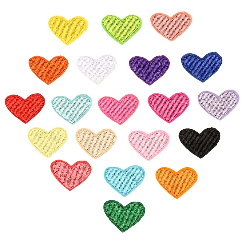 200ks/veľa malých výšivkových záplat Love Love Heart Dress Daet Hat Opndlew Clothing Decoration príslušenstvo remeselné remeselníky
