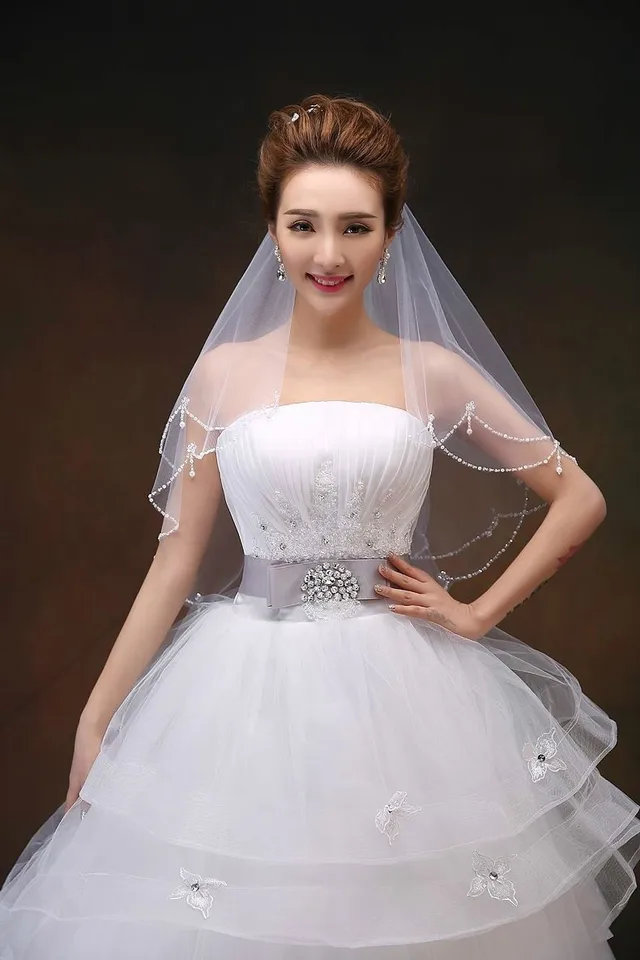 2015 Biela/slonovina Svadobný závoj velo Voile Mariage 1,5 m Svadobný závoj velos de Novia Svadba Vail 2015 Korálkový lacný závoj nevesta