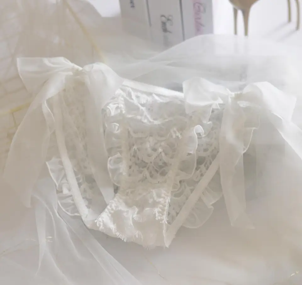 2021 Nová 2. preprava zadarmo Ml XL Lovely Cute Lolita Kawaii Princess Sexy Ruffle Tassel Lace Lace Underwear Stručný Thong Knickers WP74