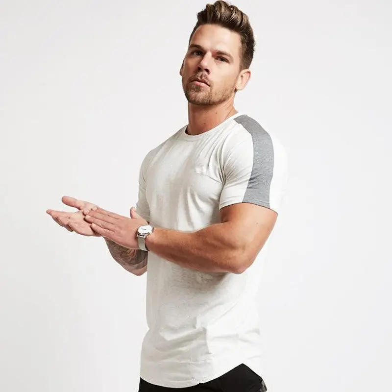 2021 Športové tričko muži v telocvični tričko Rýchle suché košeľu bežecká košeľa tréning fitness Trič