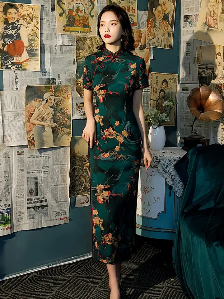 2022 Jarná nová zelená elegantná retro ženy Čínske tradičné šaty qipao tlač cheongsam dlhé qi pao šaty veľkosti 4xl