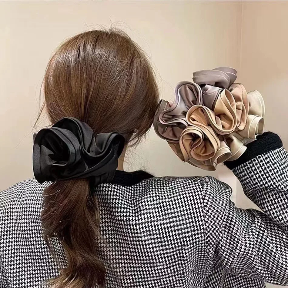 2023 Kórejská plná farba hodváb Scrunchie Fashion Grace Elastické vlasové pásma Dievčaty