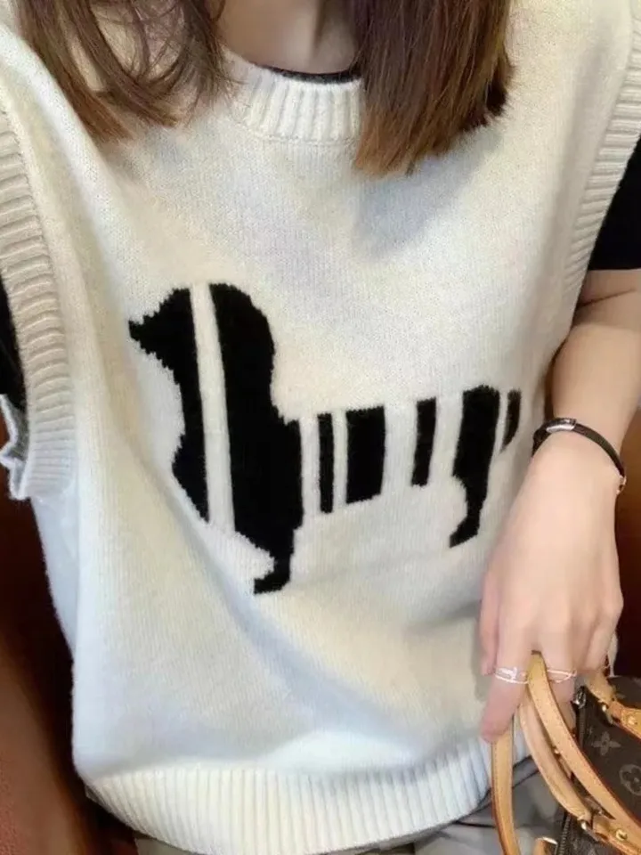 2023 Skoré jeseň nové šteňa vyšívané Jacquard Top Loose a tenký okrúhly krk spodok pletená košeľa Tank top ma jia girl