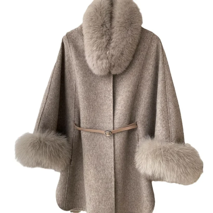 2023 ZIMNÁ ZOBRAZENIE REAL FUR Dámske zbierka Luxusná vlna kašmíru Poncho Coat Nadmerná nadmerná líška Fox Curr Corl Collar a Cuffs Odnímateľný