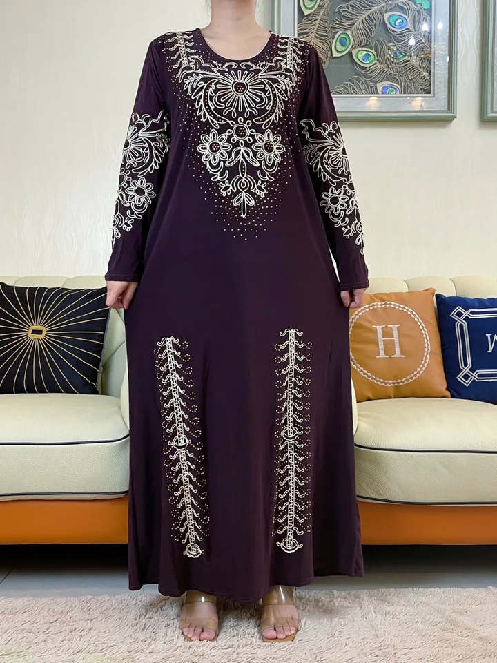 2023NEW Ramadán Moslimský morčacie dámske dámske vyšívanie kaftanu s dlhým rukávom ľadovo hodvábne modlitebné šaty jibab islam handričku kaftan