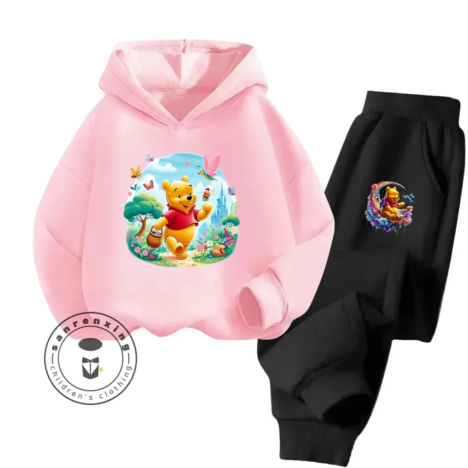 2024 Disney Cartoon Pooh Bear Spring a Fall Cotton Boys and Girls Fashion Teplá ulica Populárna nová mikina kawaii.