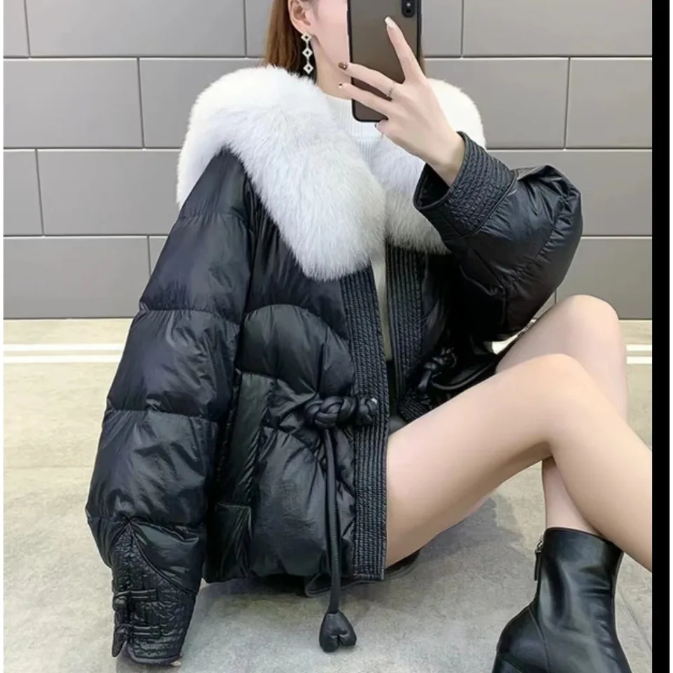 2024 Down Bunda Ženy Veľké prírodné skutočné líšky Fox Fur Warm Wat Coat Nový módny hustý snehový vetruprop Parkas Žena