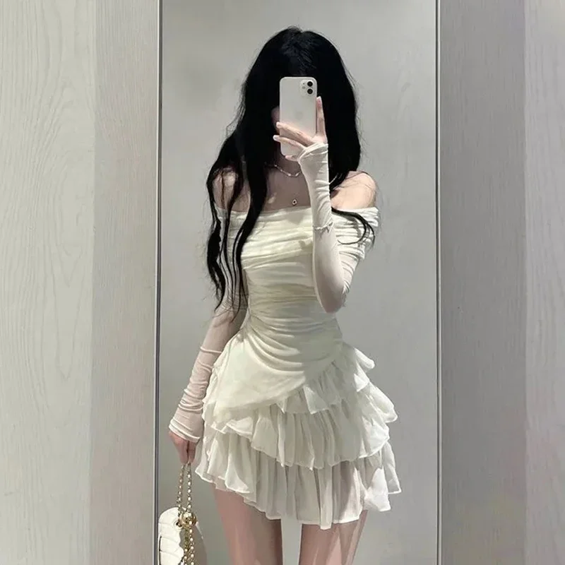 2024 Frence Fairy Nové dva kusy Sada žien Slash krk Elegantná tenká sukňa sukňa Žena Kórejské sexy topy + sladké koláčové sukne
