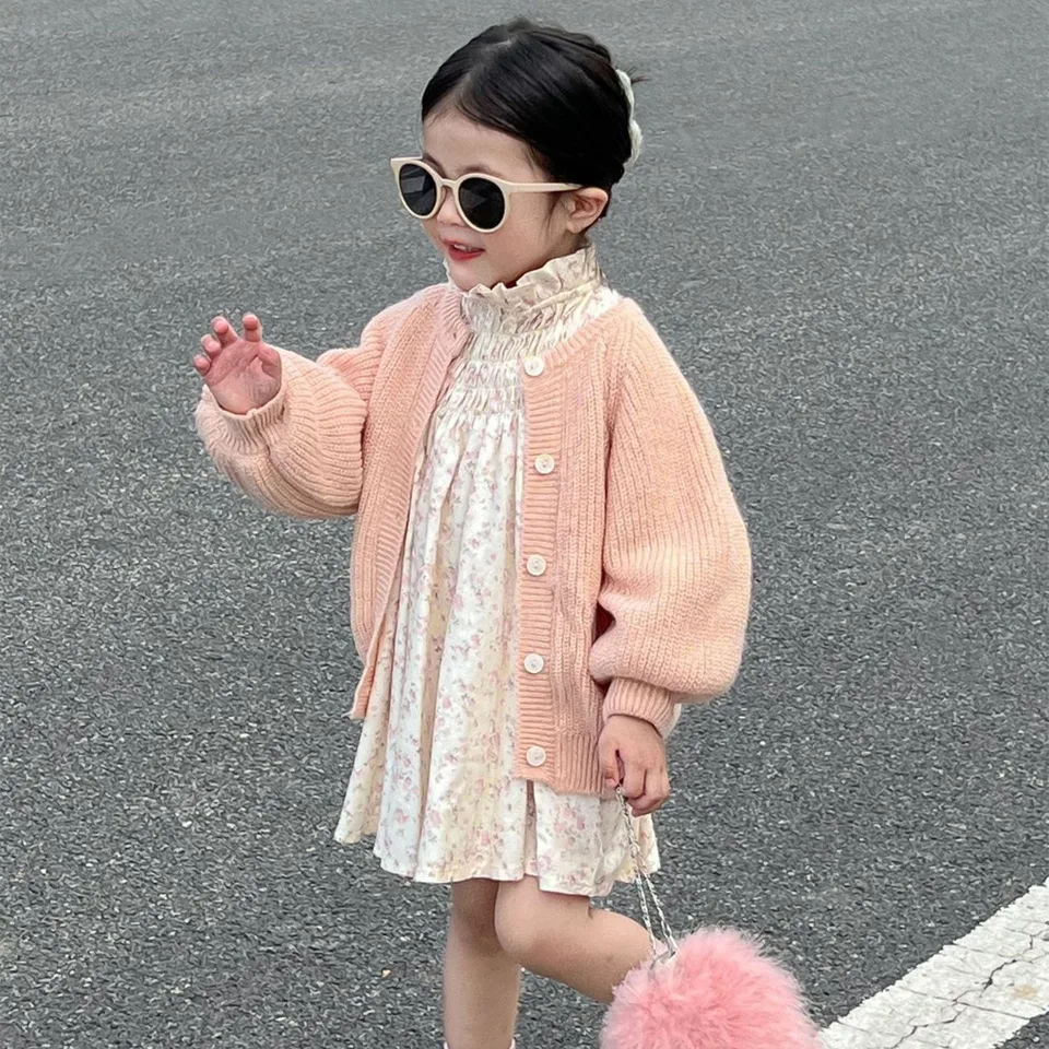 2024 Jarný nový kórejský štýl Deti Wear Girl Sweet Pink Mardigan pletený sveter kabát Bubble Sweater Sweater Mardigan