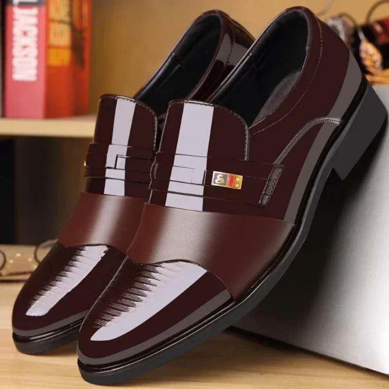 2024 Jesenné pánske kožené topánky Men Formálne topánky Človek Čierny obchod Social Men's Shoe Work Last Shoes Chaussure Hommes