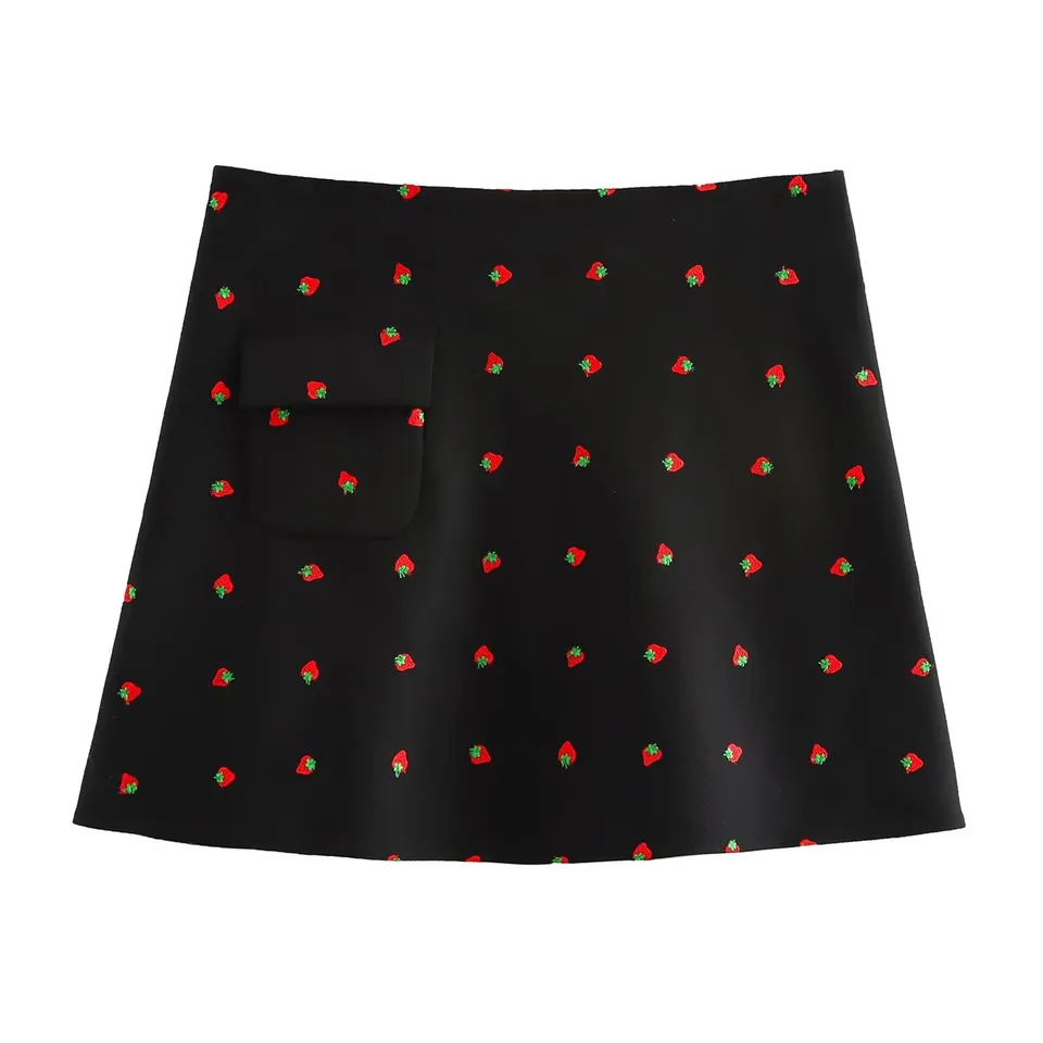 2024 Jeseň Nová dámska neformálna módna módna fit dochádzanie všestranný dizajn Sense Strawberry Pattern sukňa