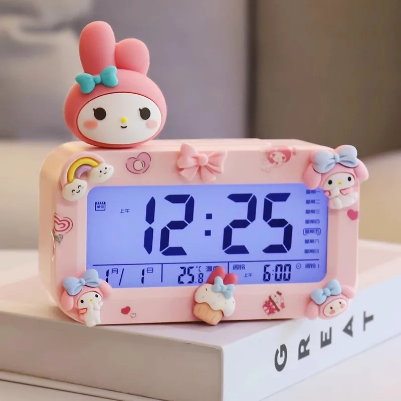 2024 Kawaii Sanrio Kuromi Cinnamoroll My Melody Pochacco Elektronický budík Desktop nabíjanie študentov Self Disciplin