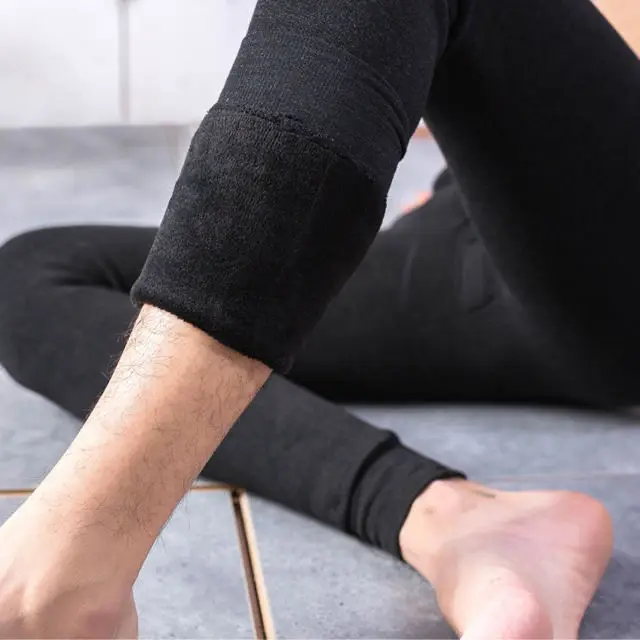 2024 Men Autumn Winter Nové tepelné spodné prádlo štíhle nohavice pánske oblečenie fleece teplé legíny Mužské mäkké pevné farby spodky K534