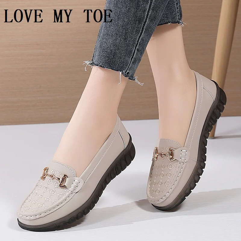 2024 Móda Kórejské príležitostné mikrovlákno Pu Metal Flats Platform Office Lady Loafers Shoes topánky pre ženy Chaussure femme Zapatos Mujer