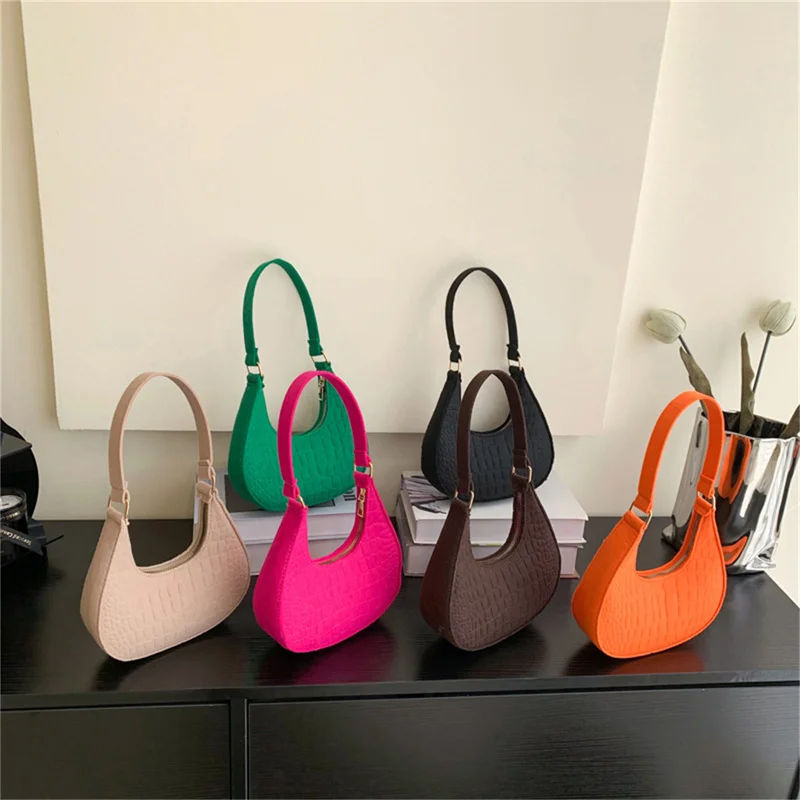 2024 Módne podpazušie dámske dámske kabelky spojky s jedným ramenným taškou Dámy Trendy Simple Hobos Bag Female Totes