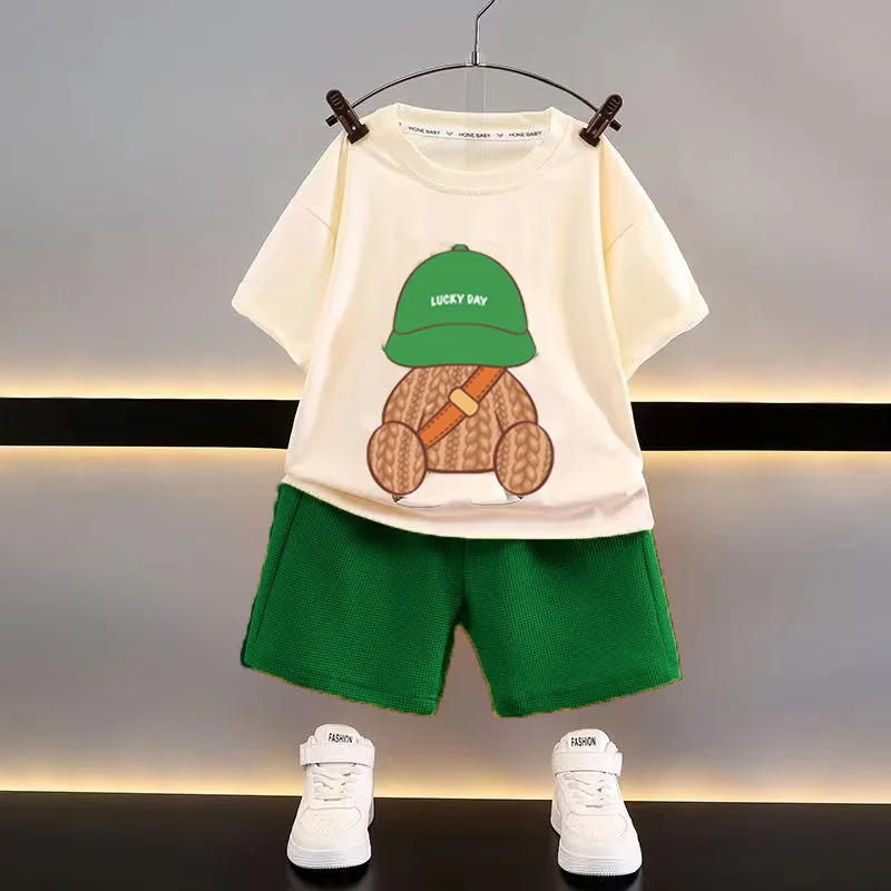 2024 New Boys Sports Suits Fashion Bear Detské deti Príležitostné oblečenie Summer krátke rukávy Tops+šortky Tracksuits 2 až 6 rokov