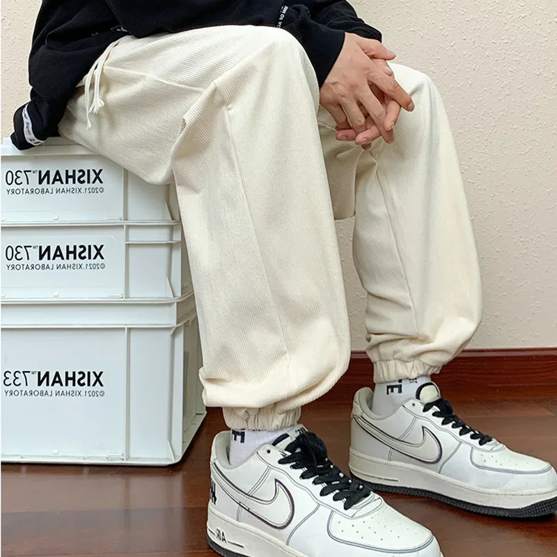 2024 New Corduroy Baggy Roggers Men Harem Pants Kórejskí muži Joggingové tepláky Žena Jeseň Príležitostné dlhé nohavice Streetwear Men