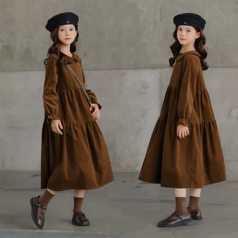2024 Nové šaty Corduroy Teen Girl Autumn Zimné oblečenie Midi Flare Girl Obliekanie dievčat oblečenia Vestidos 6 až 16 rokov