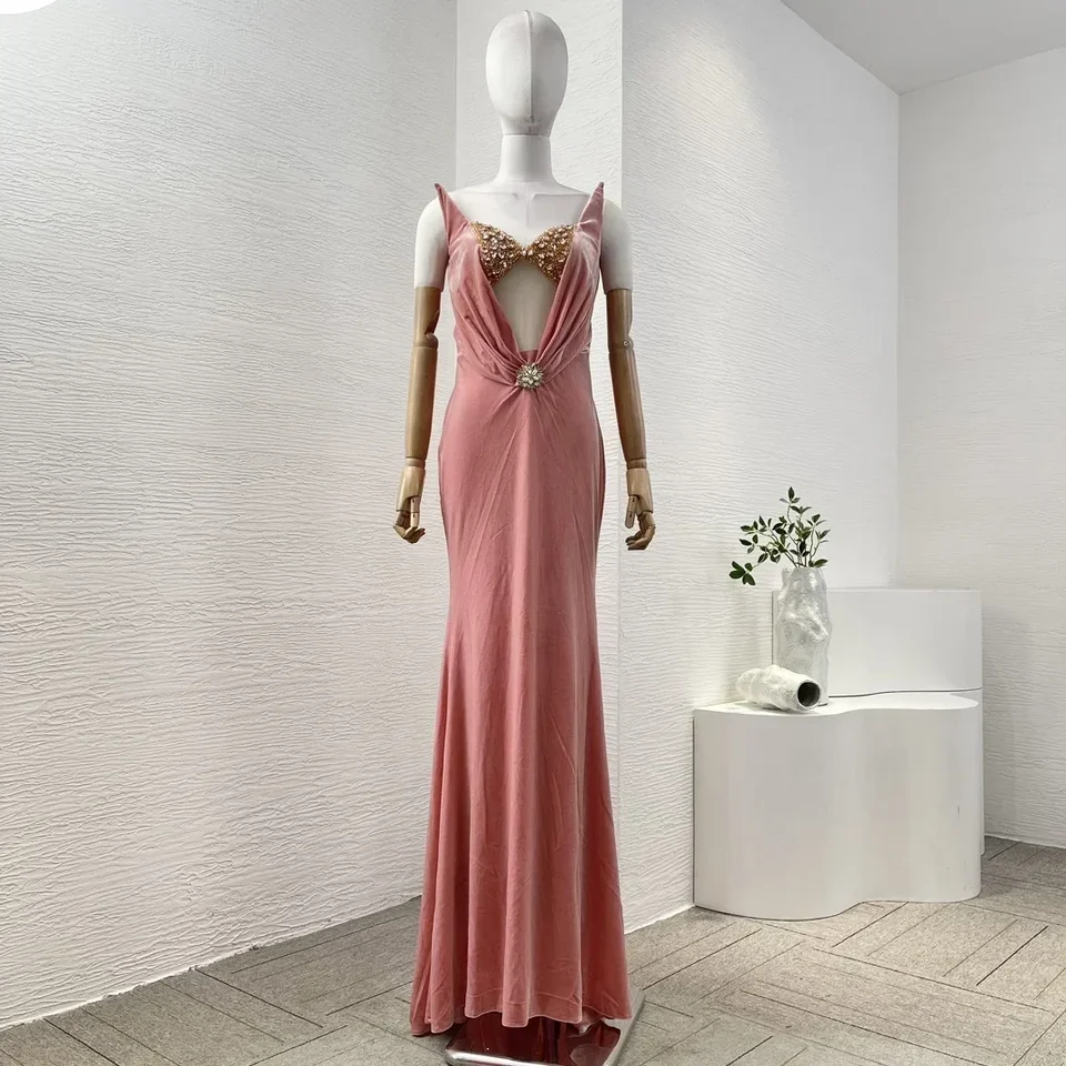 2024 NOVÝ HOTSWEET HOLLOW SEXY KRÁSY PINK DIAONDS VYKONÁVAJTE PLEAT MAXI ŠATY PRE DÁVKA