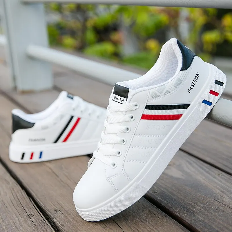 2024 Pánske neformálne tenisky Nové módne šnurovanie biele topánky Študent Comfort Sports Plus veľkosť Vulcanizované topánky Zapatillas de hombre