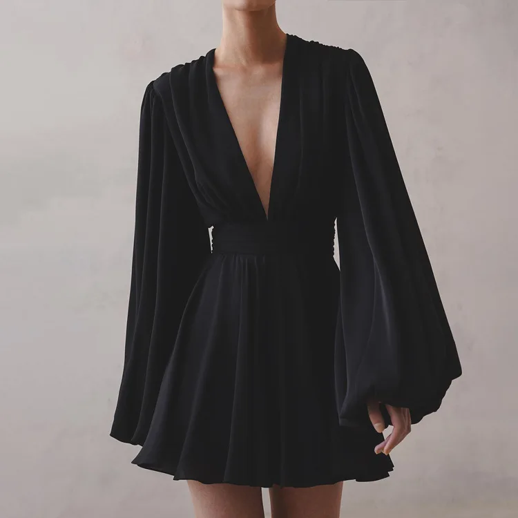 2024 Ženy Sexy V-krk letné letné mini šaty A-lis elegantné vysoký pás Puff Ruckve Dámske oblečenie Vestidos oblečenie