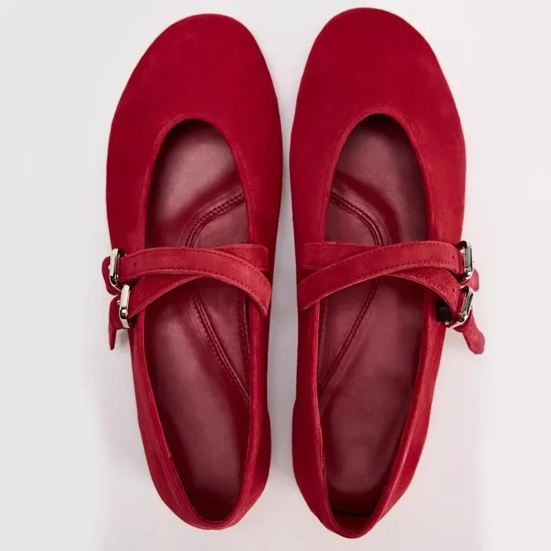 2025 Jeseň Nové dámske baletné byty retro červené dvojité opasky Decorácie ležérne vysokokvalitné veľkosti Lady Mary Jane Shoes