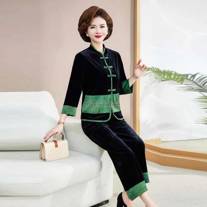 2025 Jeseň Nový módny čínsky štýl Velvet Tang Suit Set Set s dlhým rukávom Cheongsam Button Top nohavice Dvojdielne retro dámske set