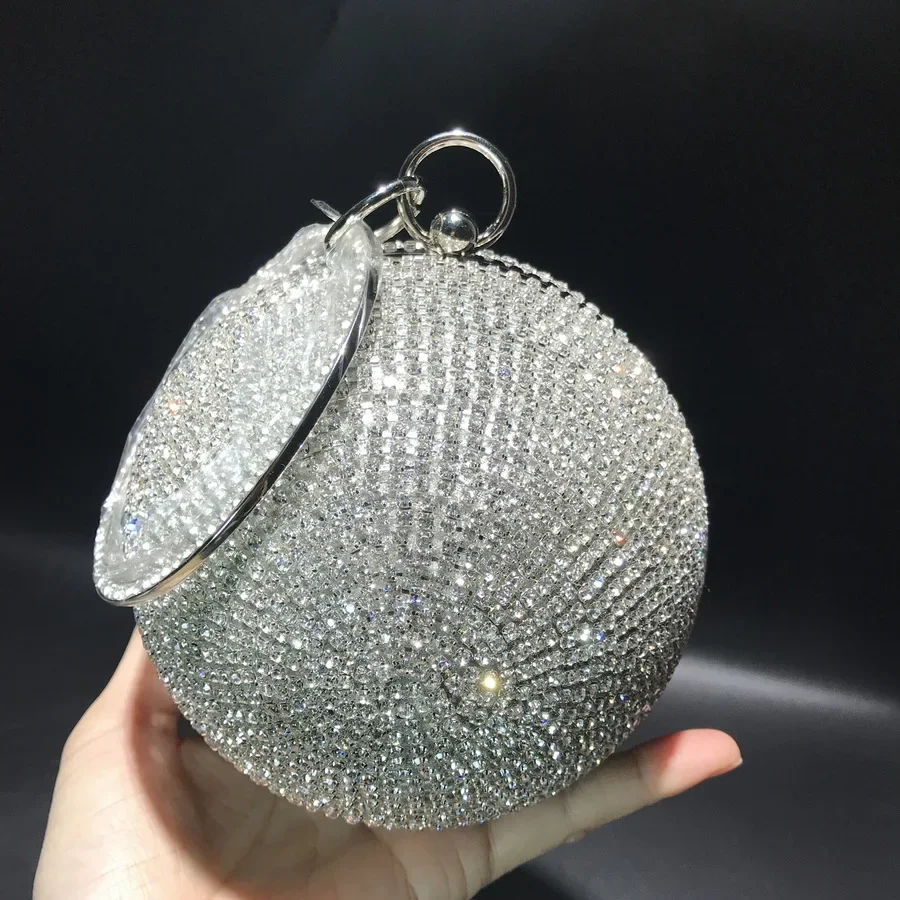 2025 okrúhle loptičku Diamond Hrotded Party Dinner Bag Cute Ručne diagonálna reťazová taška Socialite šaty plné diamantov dámska taška